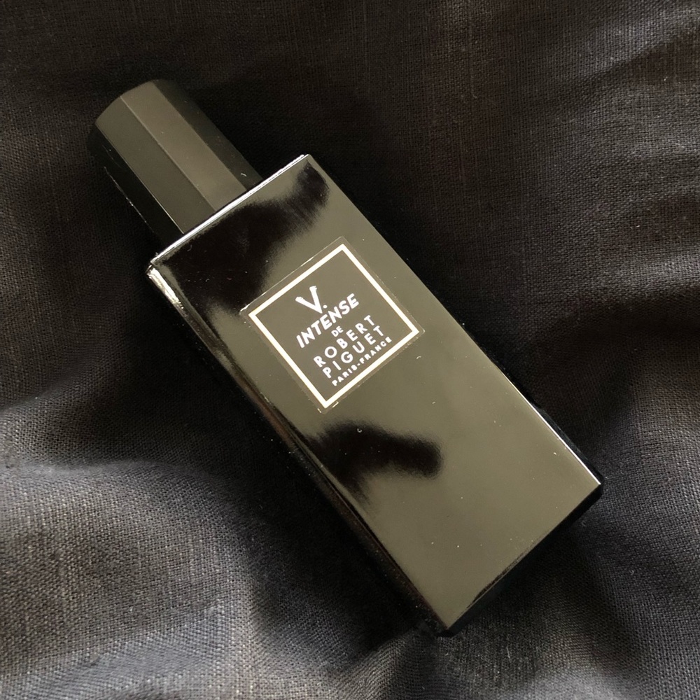 ❗️SOLD❗️Rоbеrt Piguеt V. Intense